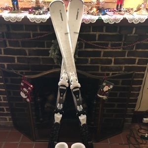Elan skis with Salomon ski boots